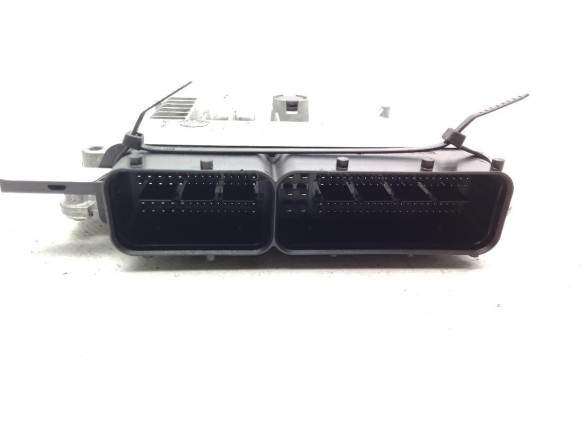 04L906056D CENTRALITA MOTOR AUDI A3 (8V1, 8VK)|Desguaces La Cabaña
