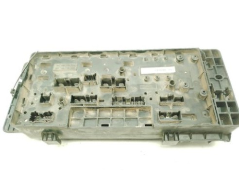 CAJA FUSIBLES INTERIOR (BSI)|Desguaces La Cabaña 2