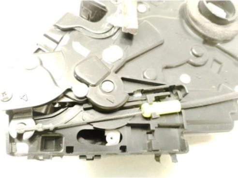 8EA011611001, CERRADURA PUERTA LAT DEL IZQ FORD FOCUS C-MAX|Desguaces La Cabaña