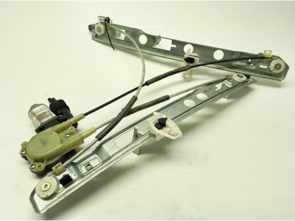 ELEVALUNAS PUERTA LAT DEL DER RENAULT MEGANE II Ranchera familiar (KM0/1_)|Desguaces La Cabaña