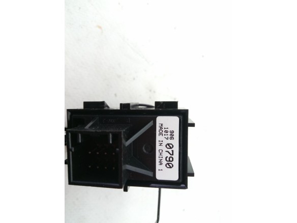 9060790 INTERRUPTOR FRENO MANO ELECTRICO OPEL INSIGNIA B Grand Sport (Z18) |Desguaces La Cabaña