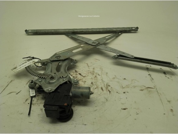 ELEVALUNAS PUERTA LAT DEL DER TOYOTA PRIUS PLUS (_W4_)|Desguaces La Cabaña
