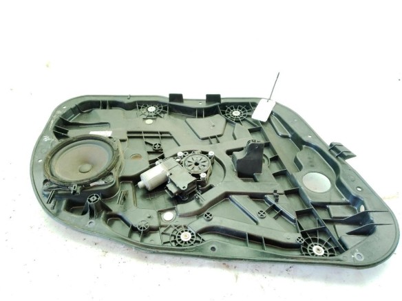 17A250081 ELEVALUNAS PUERTA LAT DEL IZQ HYUNDAI i40 (VF)|Desguaces La Cabaña