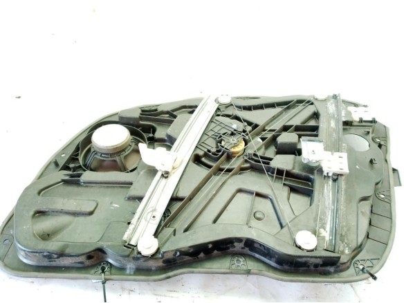 17A250081 ELEVALUNAS PUERTA LAT DEL IZQ HYUNDAI i40 (VF)|Desguaces La Cabaña