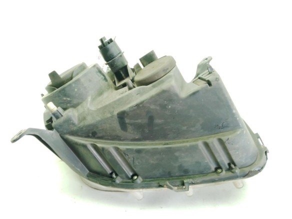 260601153R, 260608025R FARO IZQUIERDO DACIA DUSTER|Desguaces La Cabaña
