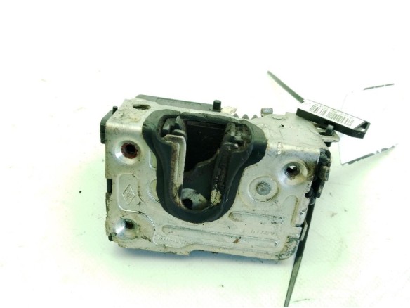 825029556R CERRADURA PUERTA LAT TRA DER DACIA DUSTER|Desguaces La Cabaña