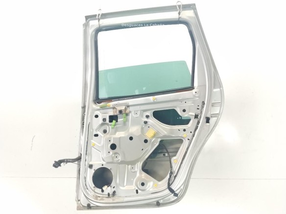 821000291R PUERTA LAT TRA DER DACIA DUSTER|Desguaces La Cabaña