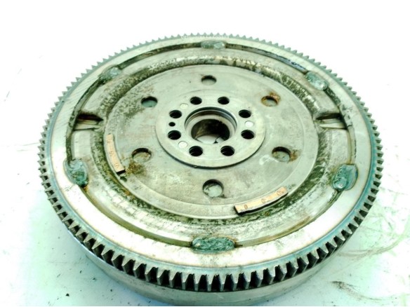 091230021007 VOLANTE MOTOR MAZDA 3 (BL)|Desguaces La Cabaña