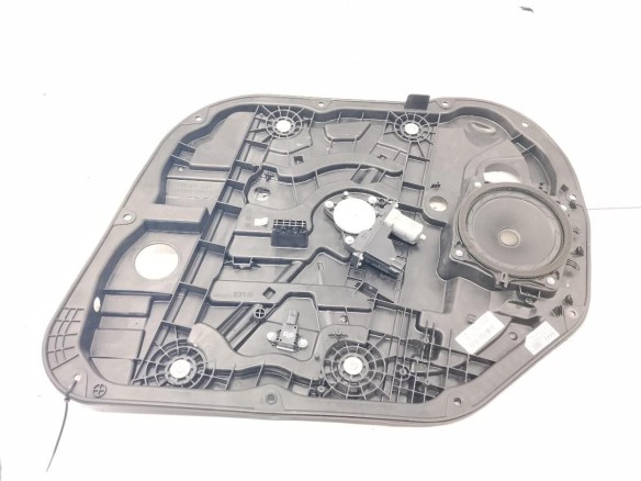 82481A4020 ELEVALUNAS PUERTA LAT DEL DER KIA CARENS IV|Desguaces La Cabaña