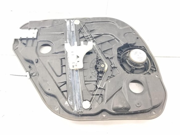 83481A4000 ELEVALUNAS PUERTA LAT TRA DER KIA CARENS IV|Desguaces La Cabaña