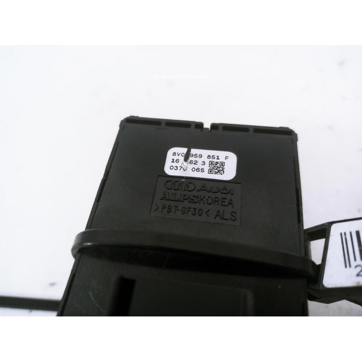 8V0959851F MANDO ELEVALUNAS PUERTA LAT DEL IZQ AUDI Q2 (GAB) |Desguaces La Cabaña