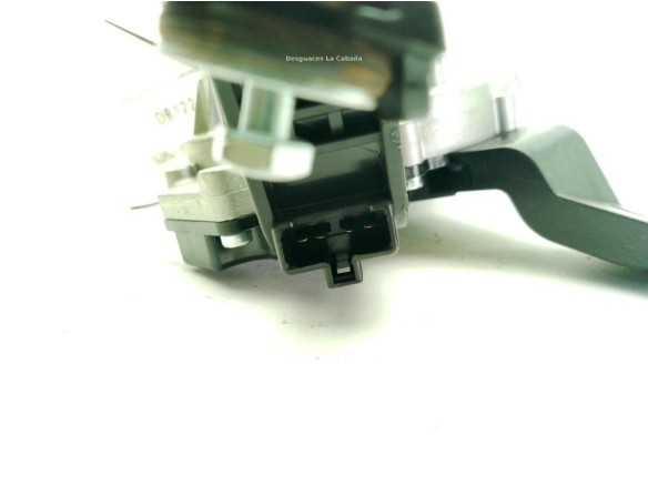98700A4000 MOTOR LIMPIAPARABRISAS TRA KIA CARENS IV|Desguaces La Cabaña