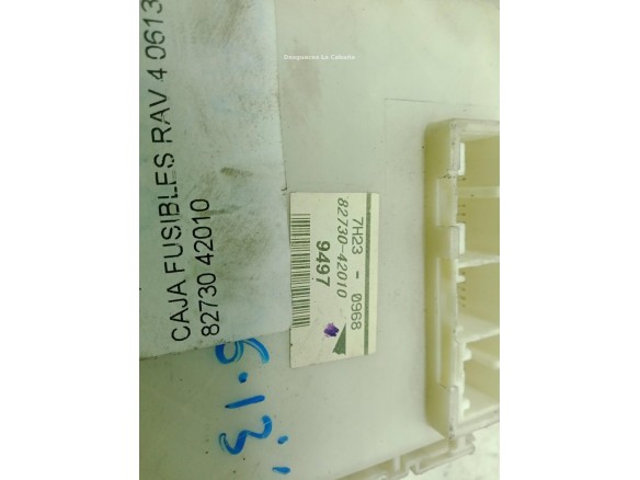 8273042010 CAJA FUSIBLES EXTERIOR (BSM) TOYOTA RAV 4 III (_A3_)|Desguaces La Cabaña