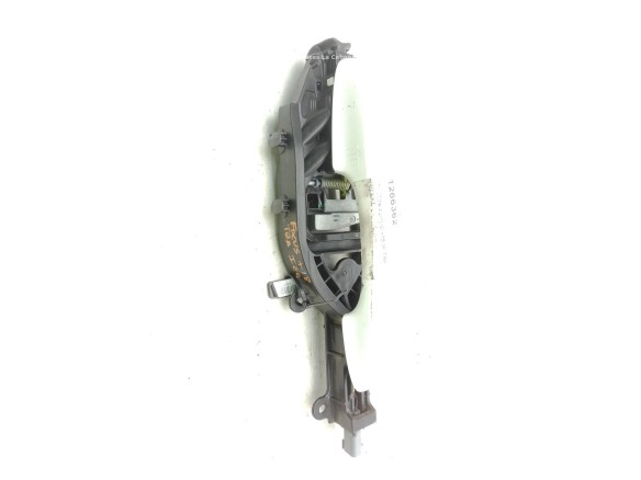 MANILLA PUERTA LAT TRA IZQ EXT FORD FOCUS IV (HN)|Desguaces La Cabaña