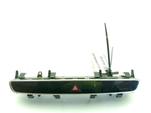 A2139054003 INTERRUPTOR WARNING MERCEDES BENZ CLASE E (W213)|Desguaces La Cabaña