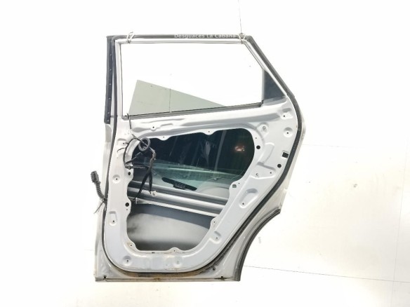 PUERTA LAT TRA DER HYUNDAI TUCSON (TL)|Desguaces La Cabaña