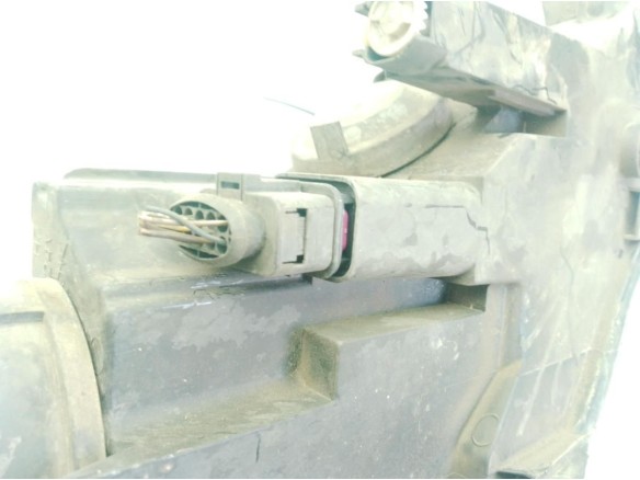 89312170 3C0941005AA FARO IZQUIERDO VW PASSAT (3C2)|Desguaces La Cabaña