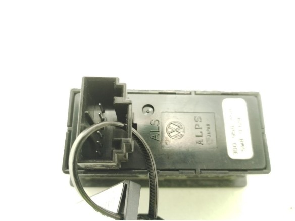 MANDO ELEVALUNAS PUERTA LAT DEL DER VW PHAETON (3D1, 3D2, 3D3, 3D4, 3D6, 3D7, 3D8, 3D9)|Desguaces La Cabaña