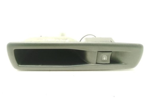 MANDO ELEVALUNAS PUERTA LAT DEL DER RENAULT LAGUNA III (BT0/1)|Desguaces La Cabaña