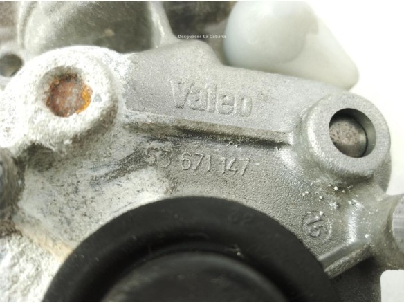 53671147 MOTOR LIMPIAPARABRISAS DEL RENAULT Premium|Desguaces La Cabaña