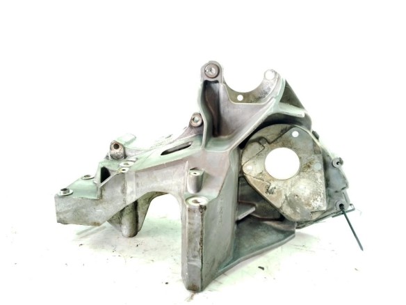 076145167 SOPORTE ALTERNADOR VW CRAFTER 30-50 Furgón (2E_)|Desguaces La Cabaña