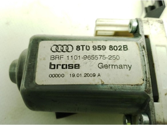 MOTOR ELEVALUNAS PUERTA LAT DEL DER AUDI A5 (8T3)|Desguaces La Cabaña