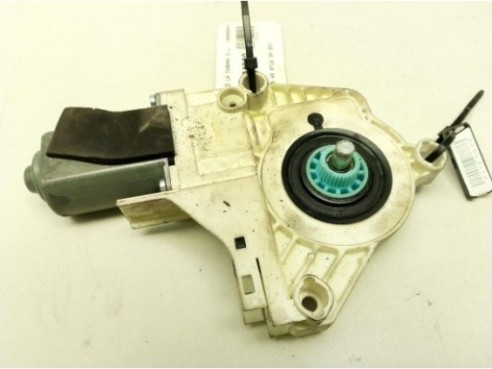 MOTOR ELEVALUNAS PUERTA LAT DEL DER AUDI A5 (8T3)|Desguaces La Cabaña