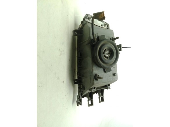 FARO IZQUIERDO NISSAN BLUEBIRD (910)|Desguaces La Cabaña