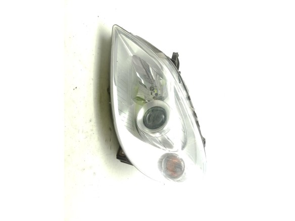 A1698201761 FARO IZQUIERDO MERCEDES BENZ CLASE B (W245)|Desguaces La Cabaña