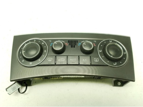 A2038304085, MANDO CLIMA MERCEDES BENZ CLASE C (W203)|Desguaces La Cabaña