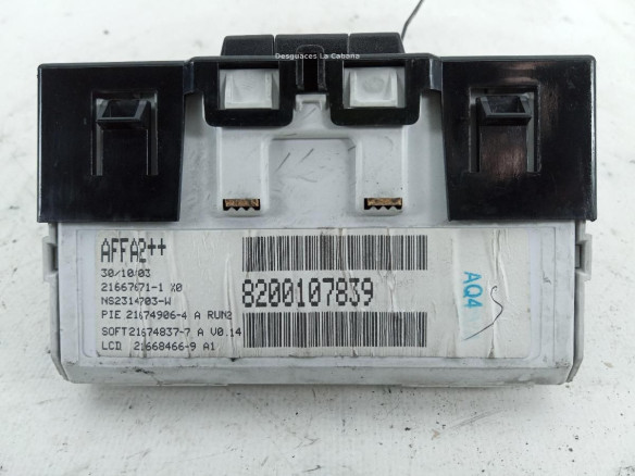 8200107839 DISPLAY RENAULT MEGANE II (BM0/1_, CM0/1_) |Desguaces La Cabaña