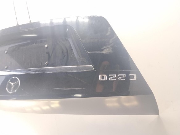 TAPA MALETA MERCEDES BENZ CLASE C (W204)|Desguaces La Cabaña