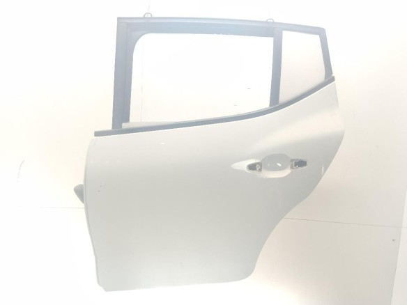 821016131R PUERTA LAT TRA IZQ DACIA SANDERO III|Desguaces La Cabaña