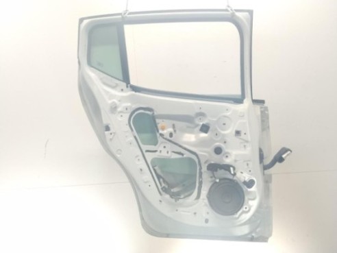 821016131R PUERTA LAT TRA IZQ DACIA SANDERO III|Desguaces La Cabaña
