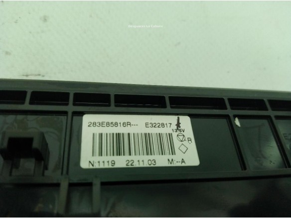 283E85816R INTERRUPTOR WARNING DACIA SANDERO III|Desguaces La Cabaña