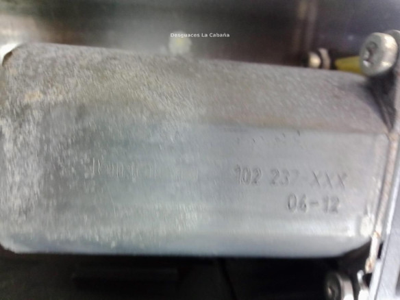 102232XXX ELEVALUNAS PUERTA LAT TRA DER AUDI A8 (4E2, 4E8) |Desguaces La Cabaña