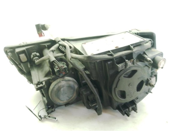 31446868, 30698813 FARO IZQUIERDO VOLVO XC90 I (275)|Desguaces La Cabaña