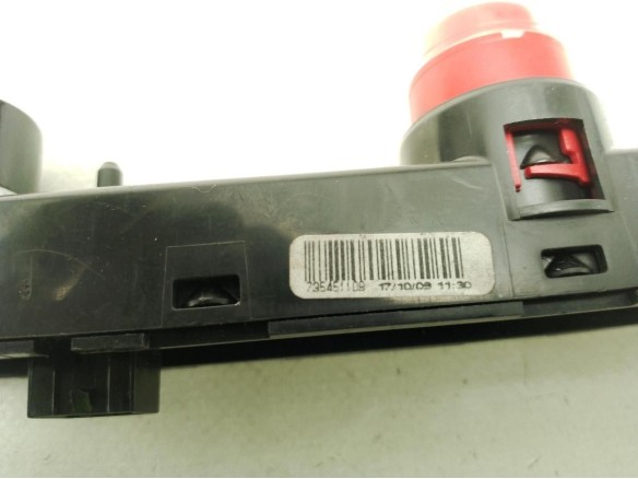 INTERRUPTOR WARNING FIAT 500 (312_)|Desguaces La Cabaña