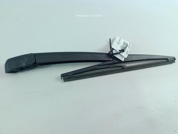 BRAZO LIMPIAPARABRISAS TRA PORTÓN KIA STONIC (YB) |Desguaces La Cabaña