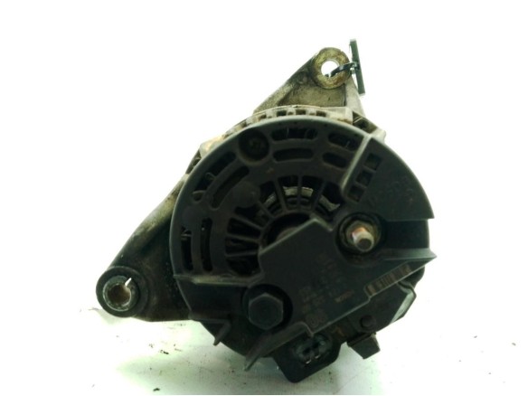  0124320001 ALTERNADOR IVECO DAILY III Caja/Chasis|Desguaces La Cabaña
