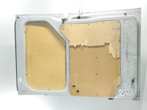 821006244R PUERTA LAT TRA DER RENAULT MASTER III Furgón (FV)|Desguaces La Cabaña