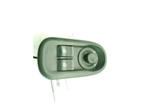   MANDO ELEVALUNAS PUERTA LAT DEL IZQ RENAULT MASTER III Furgón (FV)|Desguaces La Cabaña