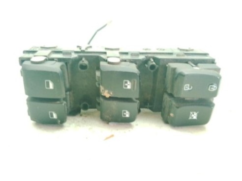 3K54921200 MANDO ELEVALUNAS PUERTA LAT DEL IZQ HYUNDAI KONA (OS)|Desguaces La Cabaña