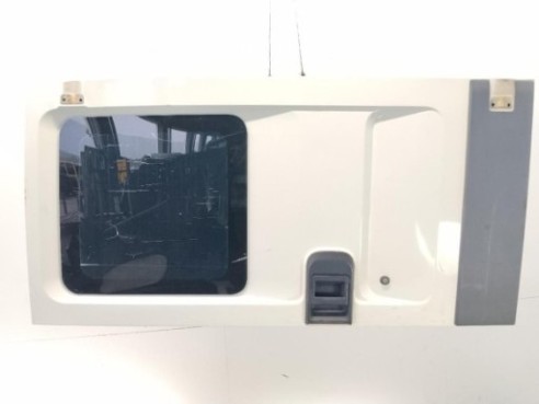PUERTA TRA IZQ CARGA IVECO DAILY III Furgón/ranchera familiar|Desguaces La Cabaña
