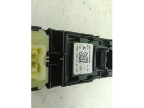 254118044R MANDO ELEVALUNAS PUERTA LAT DEL IZQ RENAULT CAPTUR (J5_, H5_)|Desguaces La Cabaña