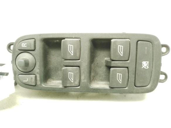 MANDO ELEVALUNAS PUERTA LAT DEL IZQ VOLVO V50 (545)|Desguaces La Cabaña