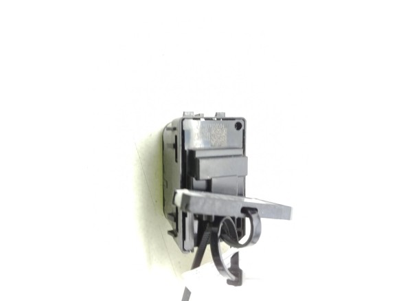 A90790505049051 MANDO ELEVALUNAS PUERTA LAT DEL DER MERCEDES BENZ SPRINTER 3,5-t Furgón (907, 910)|Desguaces La Cabaña
