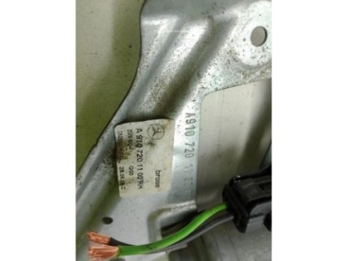 A9107201100 ELEVALUNAS PUERTA LAT DEL DER MERCEDES BENZ SPRINTER 3,5-t Furgón (907, 910)|Desguaces La Cabaña