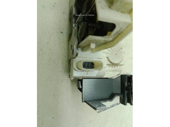 A9077200300 CERRADURA PUERTA LAT DEL DER MERCEDES BENZ SPRINTER 3,5-t Furgón (907, 910)|Desguaces La Cabaña