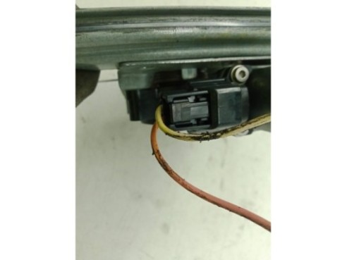 807217929R ELEVALUNAS PUERTA LAT DEL IZQ DACIA DOKKER|Desguaces La Cabaña